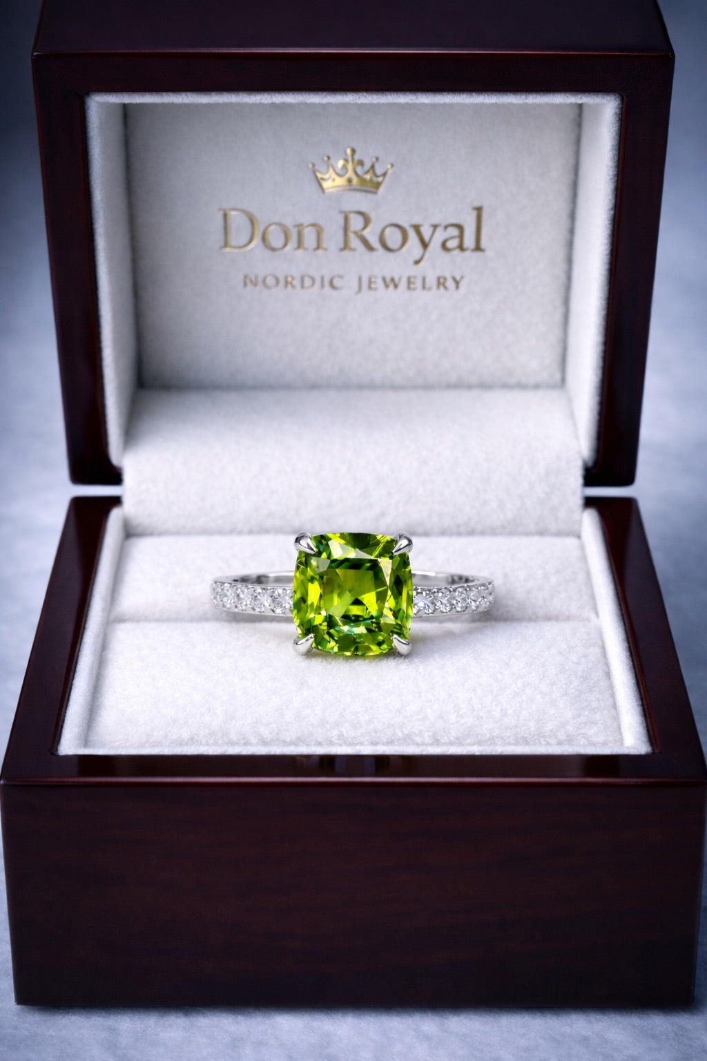 Natural unheated bicolor sapphire and diamond ring in white gold in box