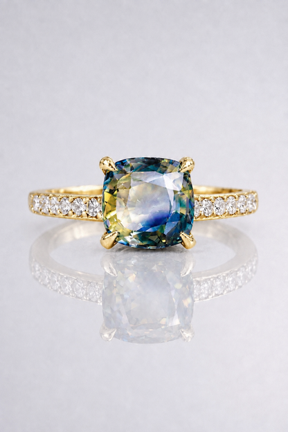 Natural Unheated Bicolor Sapphire Diamond Handcrafted Yellow Gold Ring