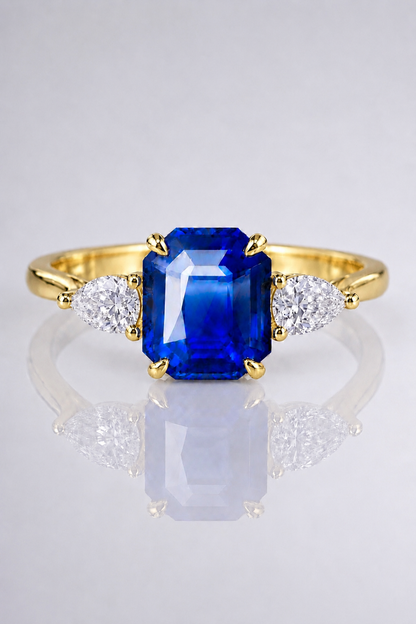 Natural Unheated Blue Sapphire Diamond Halo Handcrafted Yellow Gold Ring