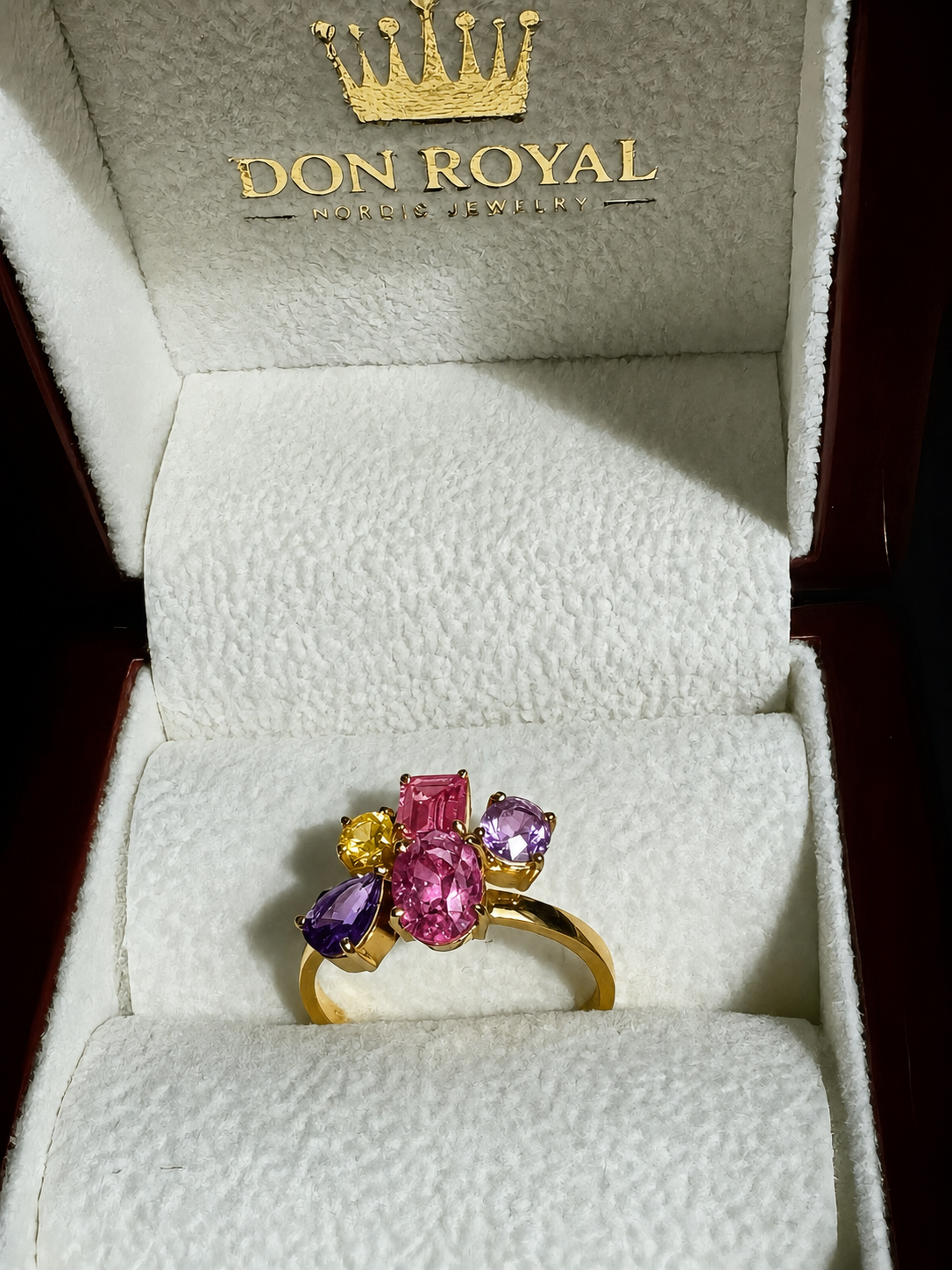 natural pink violet padparadscha sapphire trilogy yellow gold ring