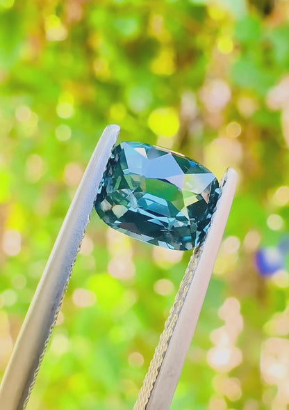 1.22 ct Violetish Green Blue Spinel  certified