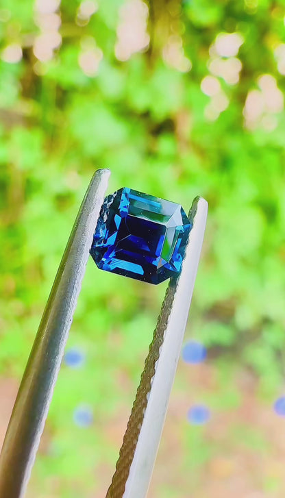 0.83 ct blue sapphire certified