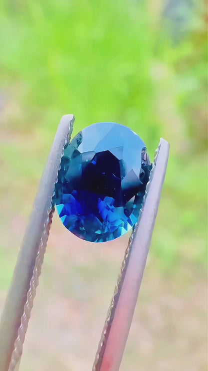 1.72 ct unheated blue sapphire certified